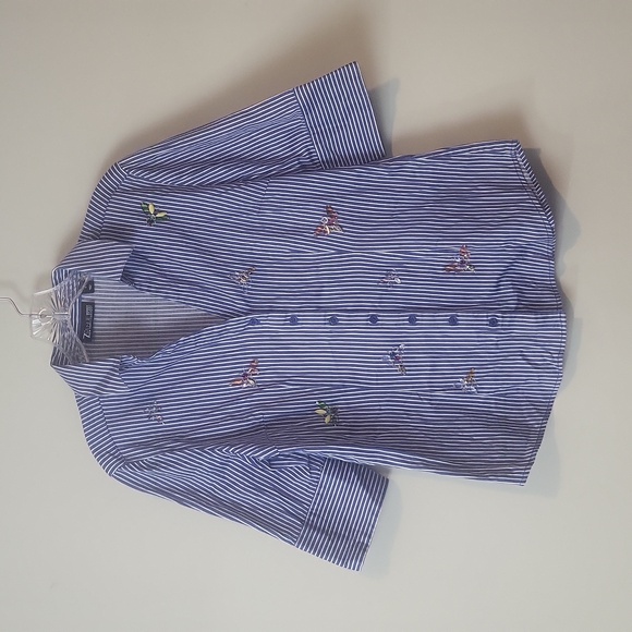 7TH AVENUE Blue White Sequin Dragonfly  Bug Short Cuffed Sleeve V-Neck Blouse - Picture 3 of 11